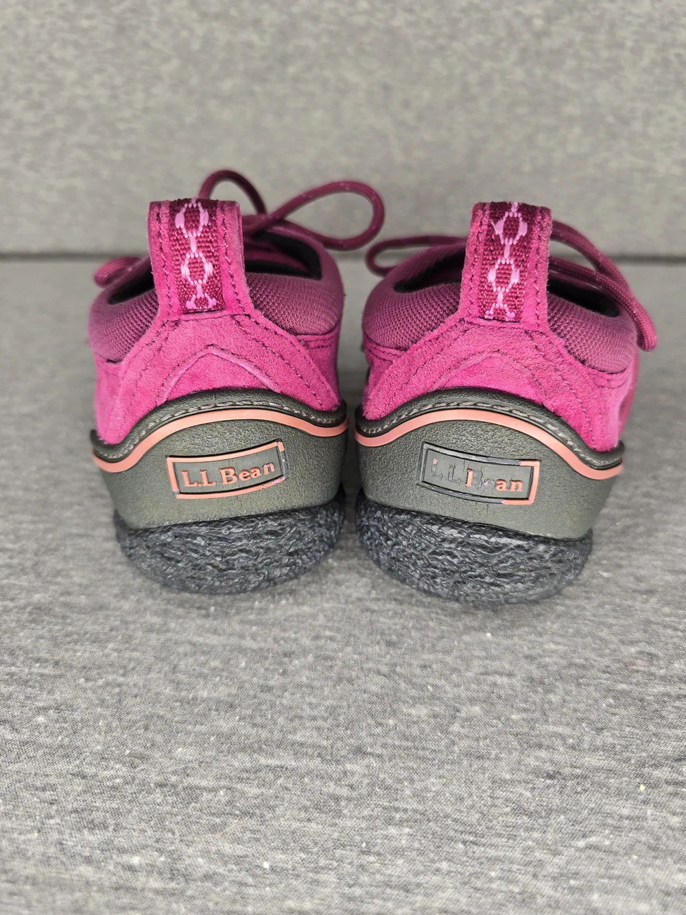 L.L. Bean Women's Size 7 Magenta Suede Lace-Up Sneakers - Picture 2 of 11